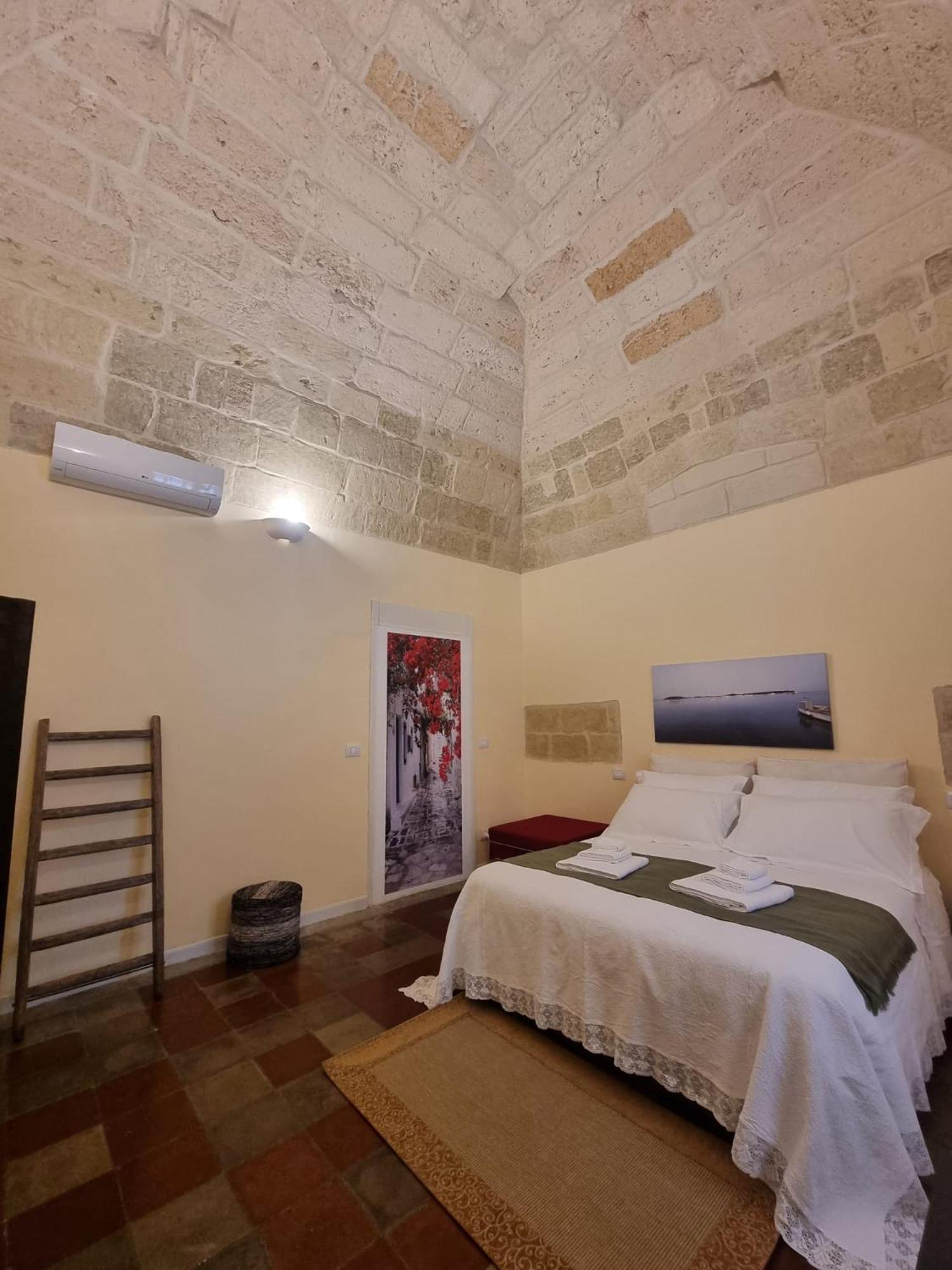 Bed and Breakfast La Volta Lecce Exterior foto